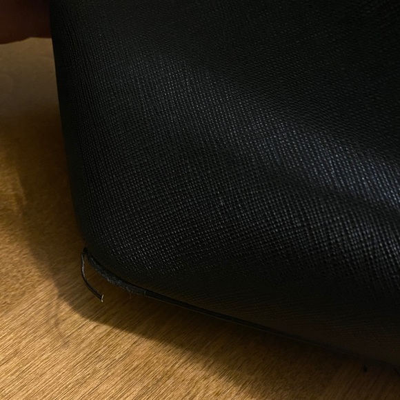 Kate Spade Laurel Way Ari Black Tote - Picture 7 of 8